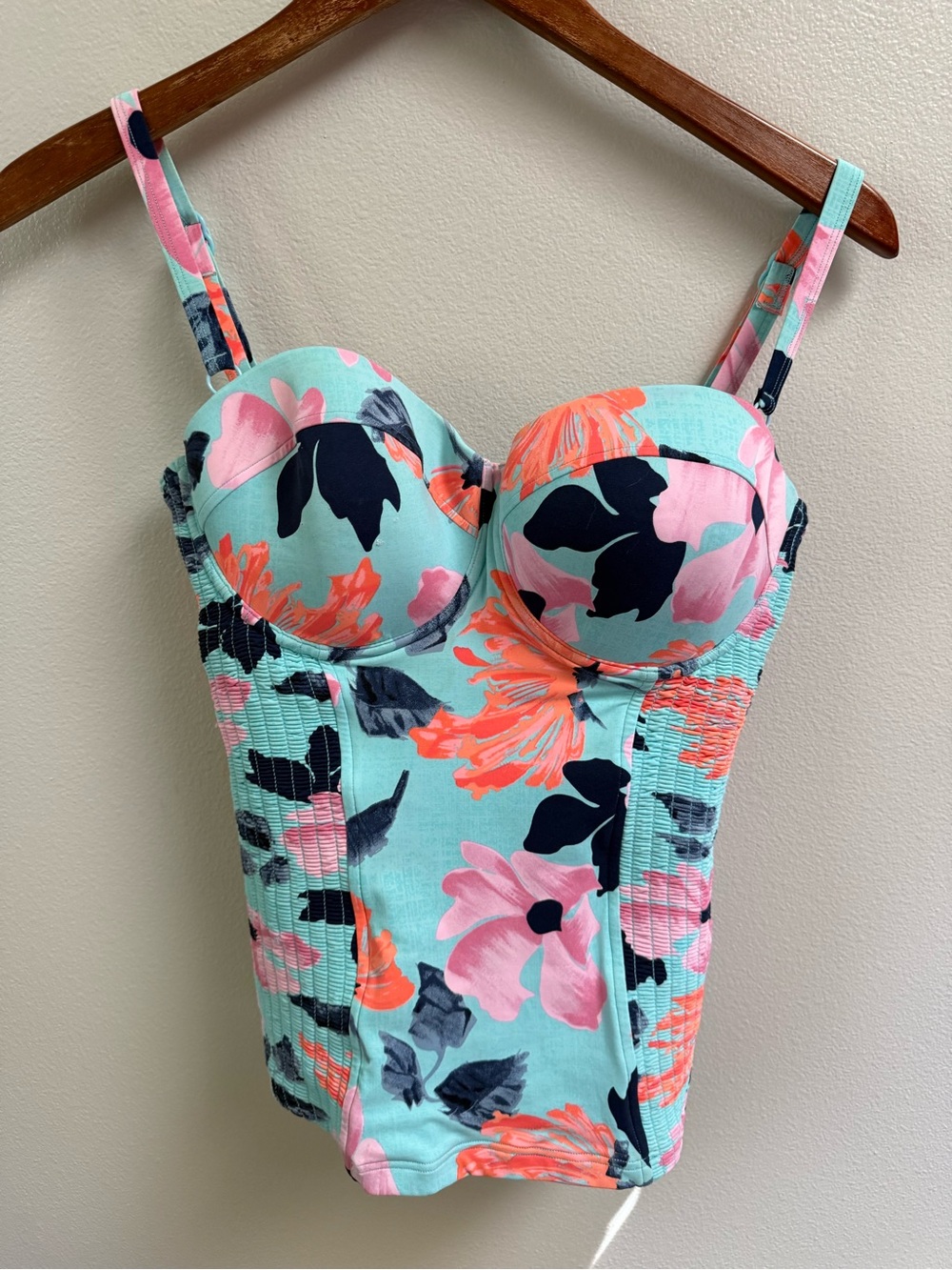 Seafolly Aqua Floral Tankini Swim Top in Coral, Pink & Navy Size 12DD